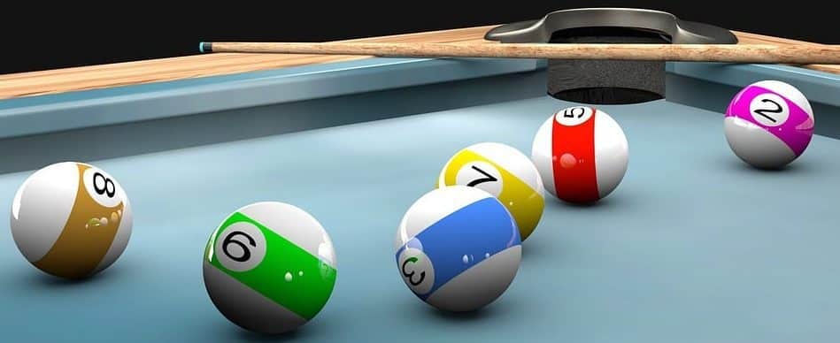 You are currently viewing How to hit the cueball straight